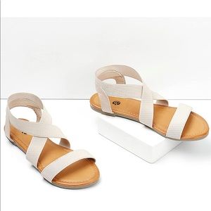 Rekayla Women’s Flat Sandals